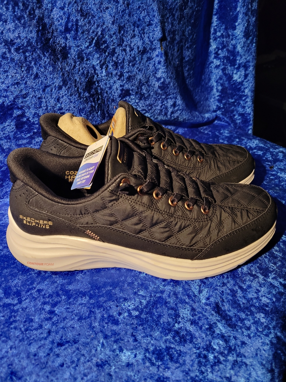 Skechers Woman's Quilted Slip-Ins Navy Blue With White Sole